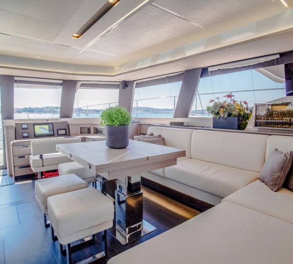 Main Salon Dining Setting