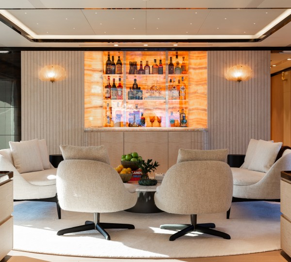 Main Salon Alternative Seating Area