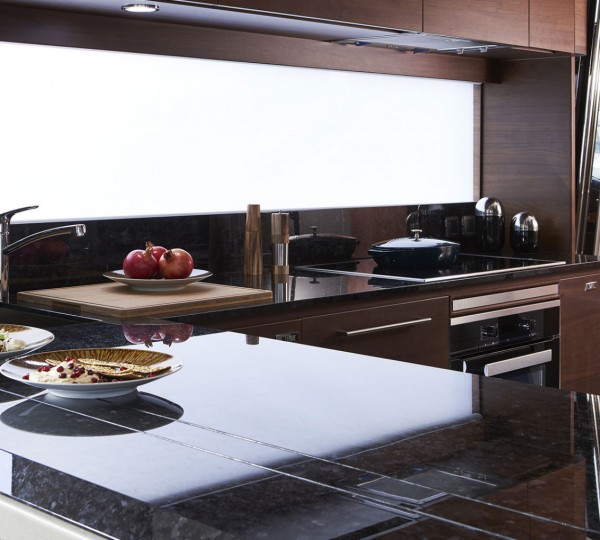 Semi Open Galley (sistership)