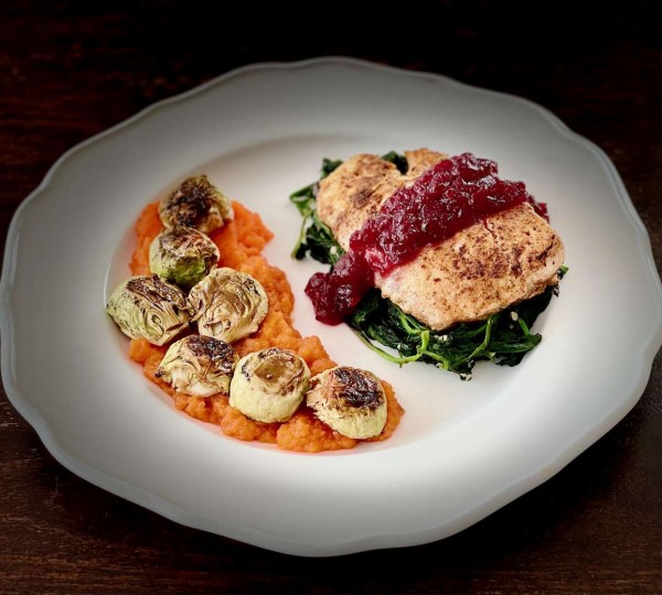 Sailing Catamaran MANNA Meal