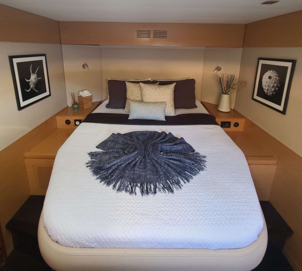 Sailing Catamaran ODYSSEA Cabin