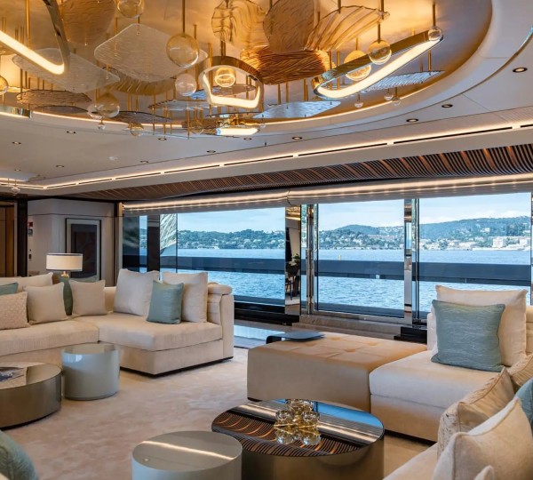 Main Deck Salon Alternative View