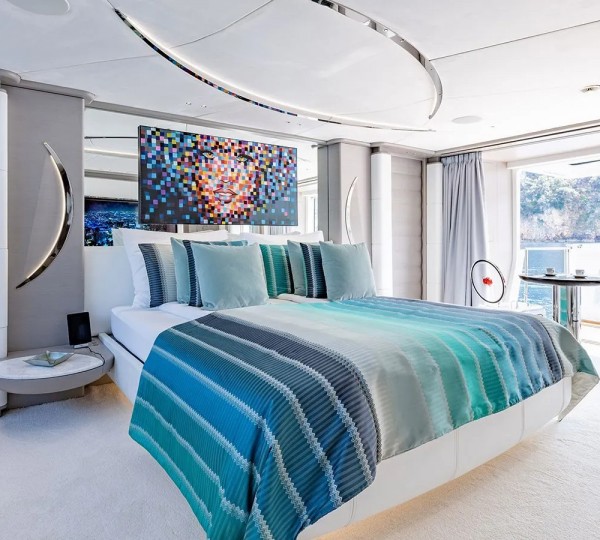 Main Deck Master Suite