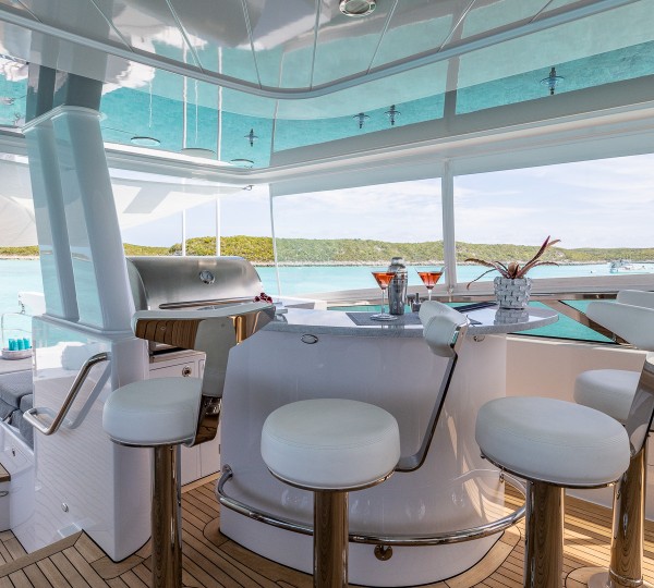  Flybridge Bar And Grill