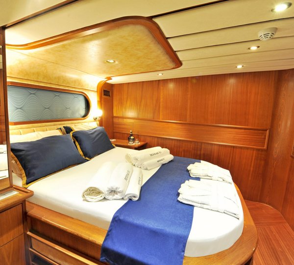 Guest double cabin