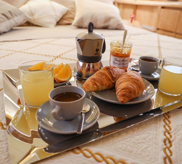 Luxury cabin service