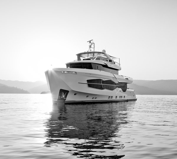 32 XP Superyacht MARLA