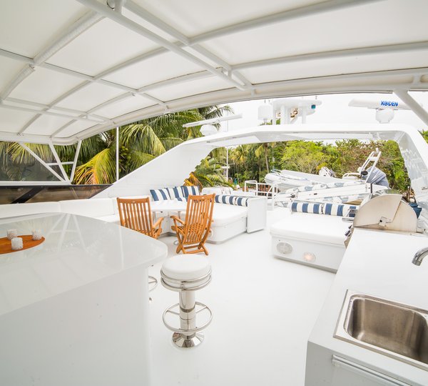 4 Broward 101 Flybridge