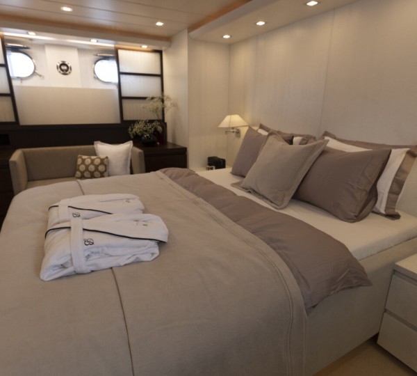 Full beam junior suite