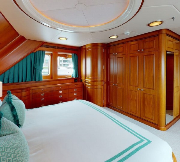Main deck master stateroom