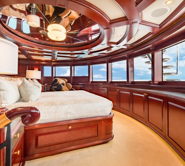 Split level owners stateroom