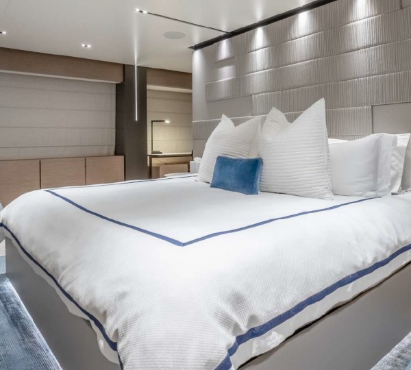 Main deck master suite alternative view