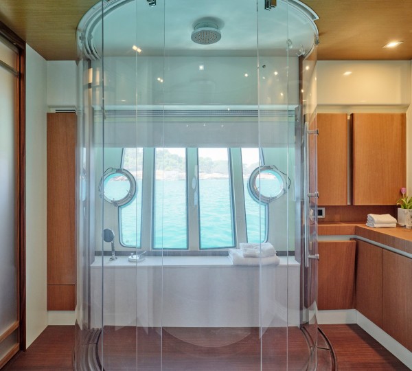 Master cabin unique circular shower
