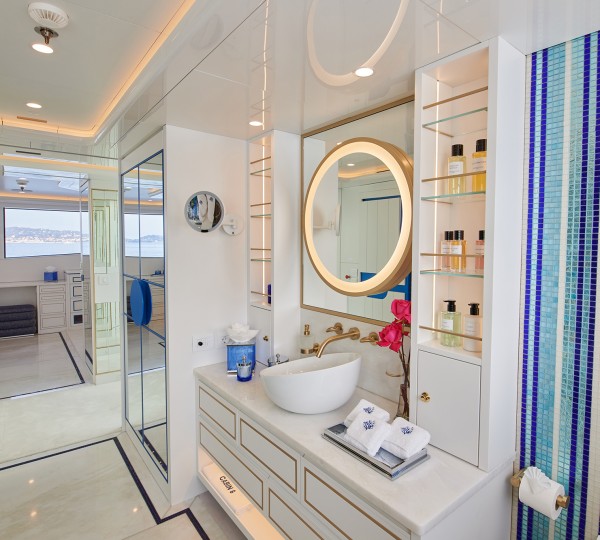 Second owners ensuite