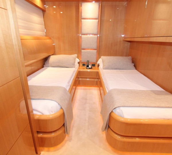 Additional Twin cabin