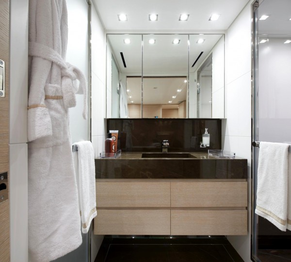 Ensuite bathroom
