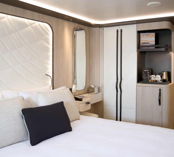 Mistral prestige stateroom