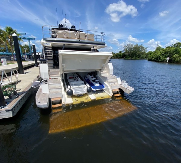 Tender and jetski garage