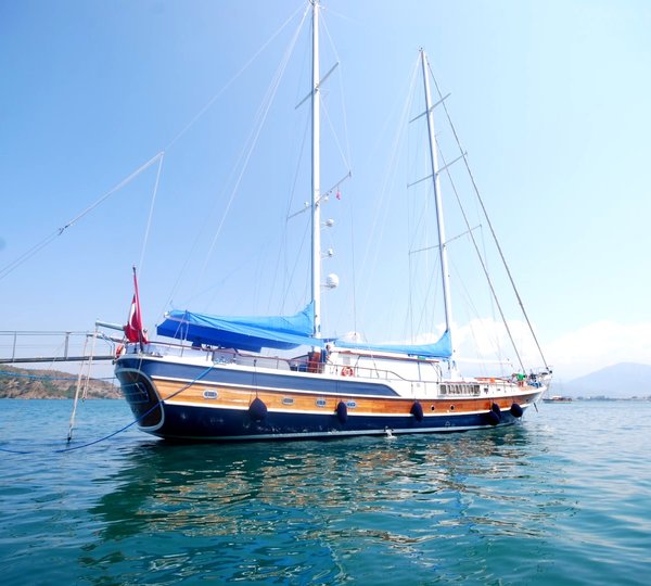 33m ECE BERRAK - Stern view