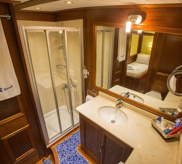 Guest ensuite
