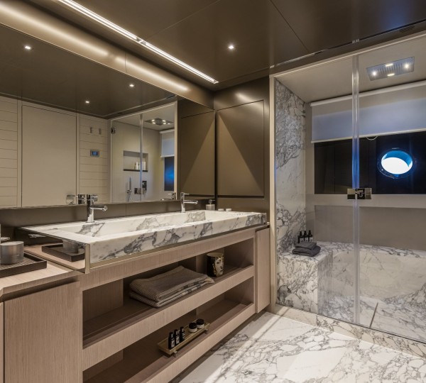 Master Suite (sistership)