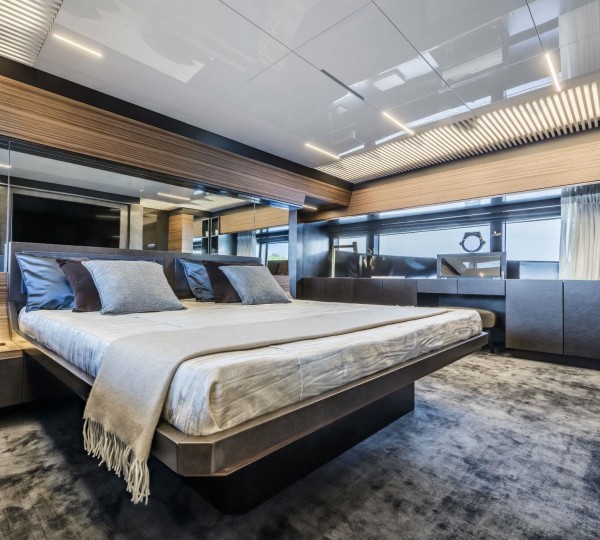 Main Deck Master Suite Alternative View