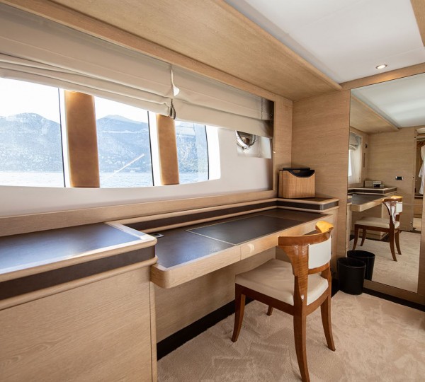 Master Suite Office Space