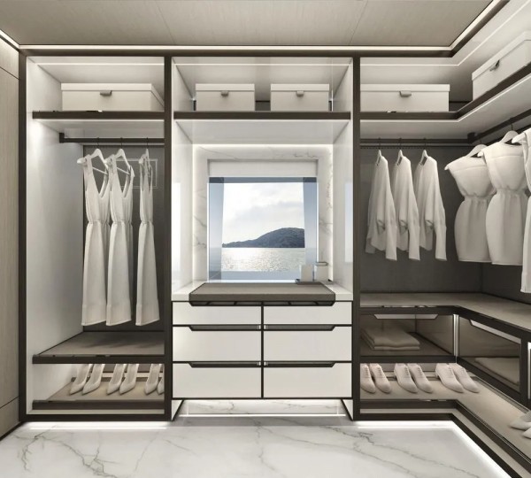 Master Walk-in Wardrobe
