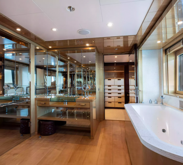 Owners Suite Ensuite Bathroom