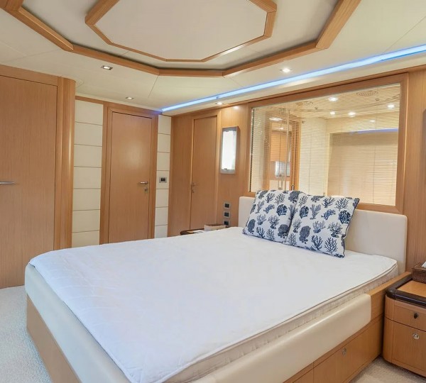 Primary Suite - Lower Deck Alternative View