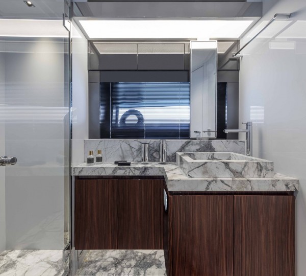 Guest Ensuite (sistership)