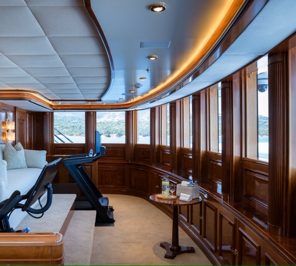 Master Suite Observation Lounge