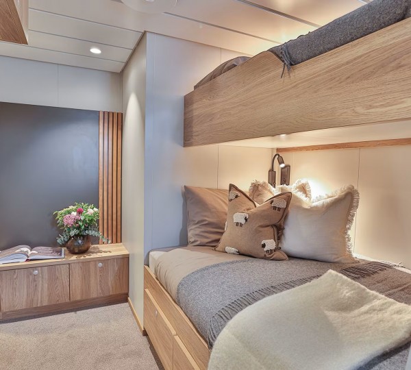 Single Suite With Additional Bunk