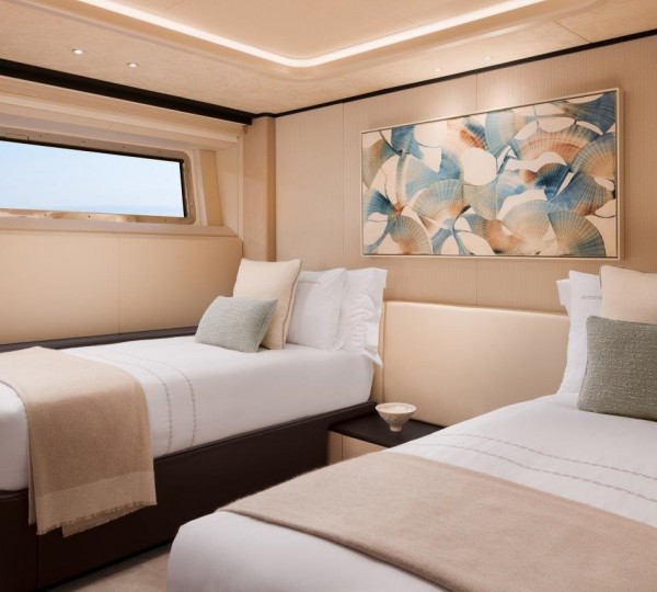 Twin Guest Suite - Lower Deck