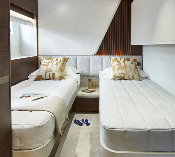 Starboard Side Twin Suite (sistership)