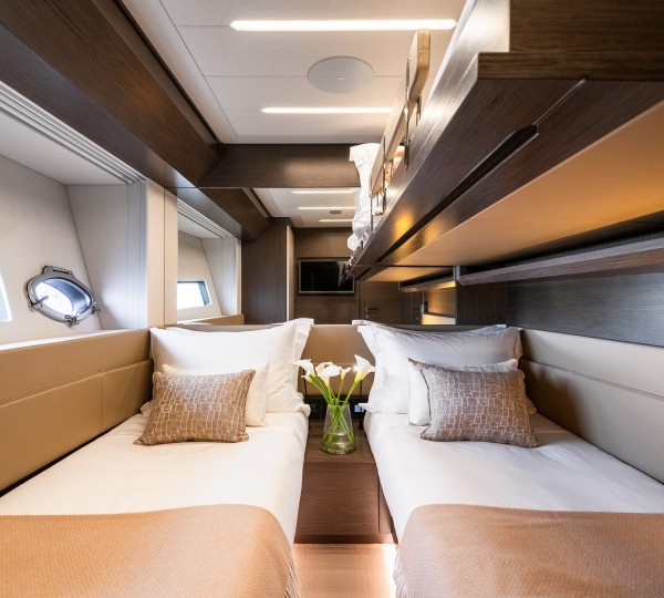 Starboard Twin Suite - With Additional Pullman Bunk