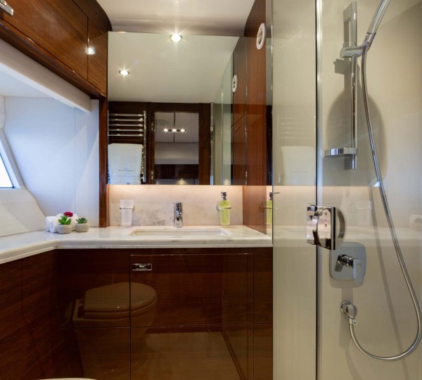Twin Ensuite