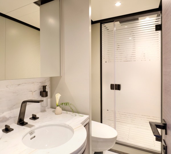 Ensuite Bathroom