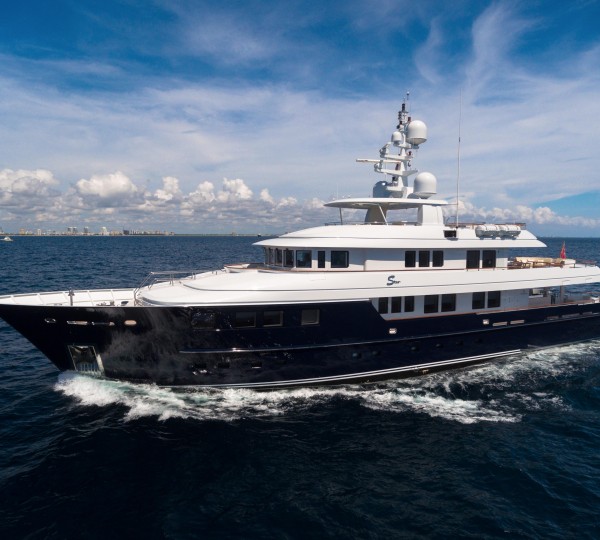 42M KINGSHIP MOTOR YACHT