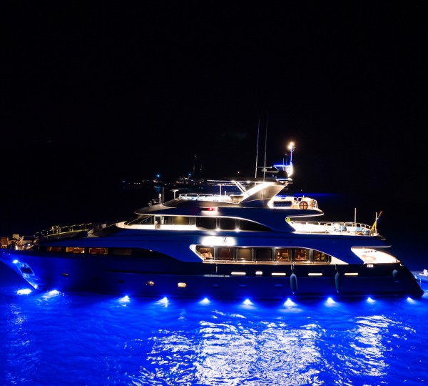 At Night With Water Toys