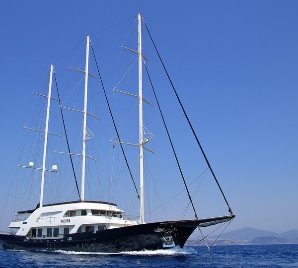 50m MEIRA Cruising