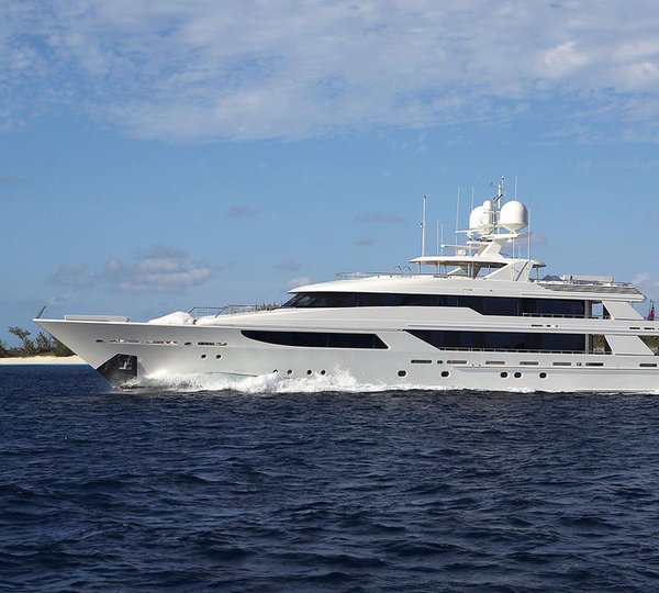 50m Westerport Yacht