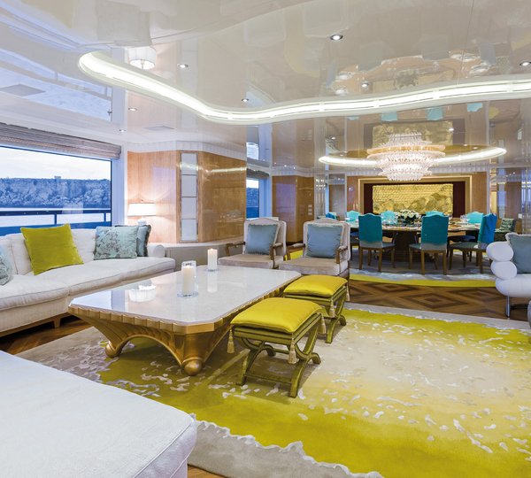 56m Benetti Motor Yacht - Interior Salon