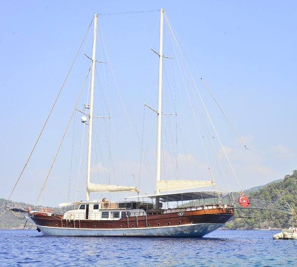 33m Gulet BERRAK SU - Moored