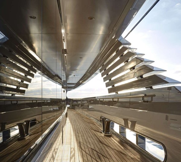 70m Feadship Exterior Details
