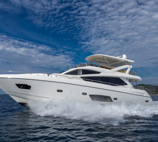 A CLOUDY BAY Running Profile