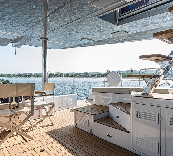 Aft deck