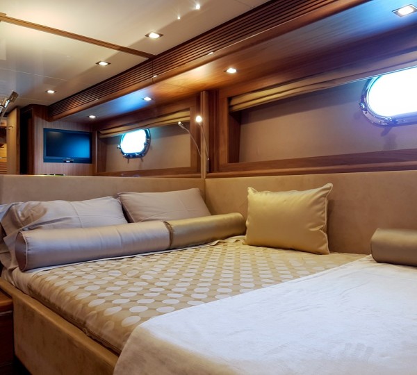 AFINA Interior - Double Cabin