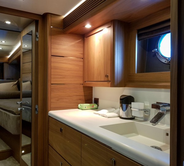 AFINA Interior - Ensuite