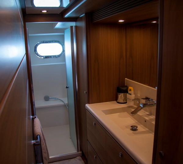 AFINA Interior - Ensuite